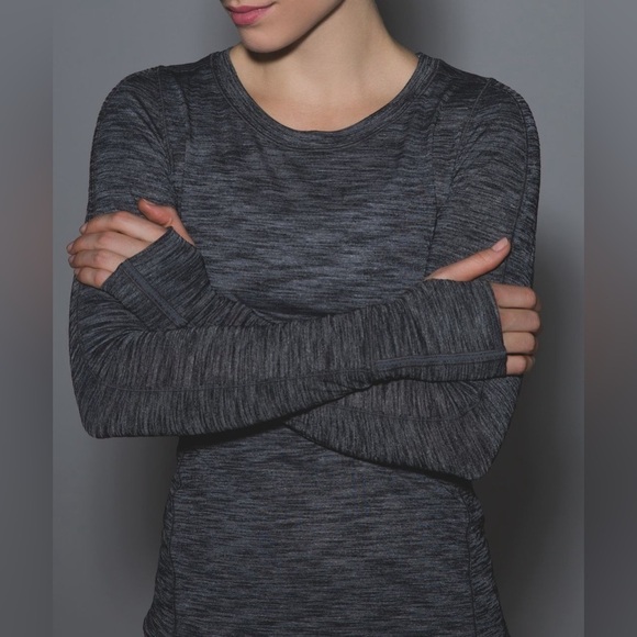 Lululemon 5 Mile Long Sleeve, Heathered Black, Size 6/8 - Picture 4 of 10